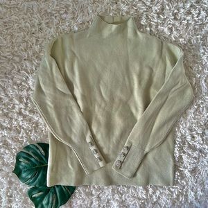 TAHARI Mock Neck Sweater (M)